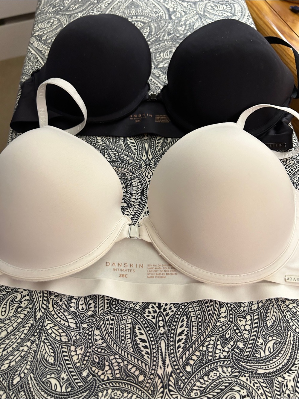 Danskin Black & White Front-Close T-Shirt Bras Duo
